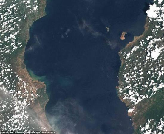 7000多张卫星图像 合成了一张高清非洲大陆地