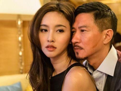 她是泰国第一人妖 美到令其她女人汗颜