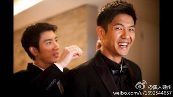 鹿晗黄子韬郑元畅王凯谁弯谁直? 贵圈直男报！