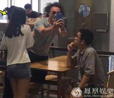 当我是浮夸吧！陈奕迅发型遭“雷击”？