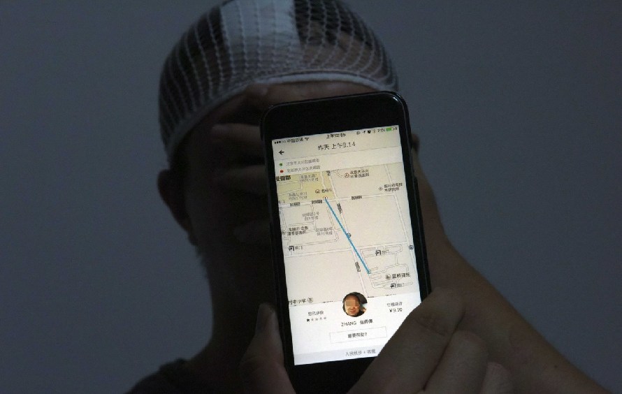 北京一乘客抱怨专车司机迟到 遭其棍棒殴打-乘