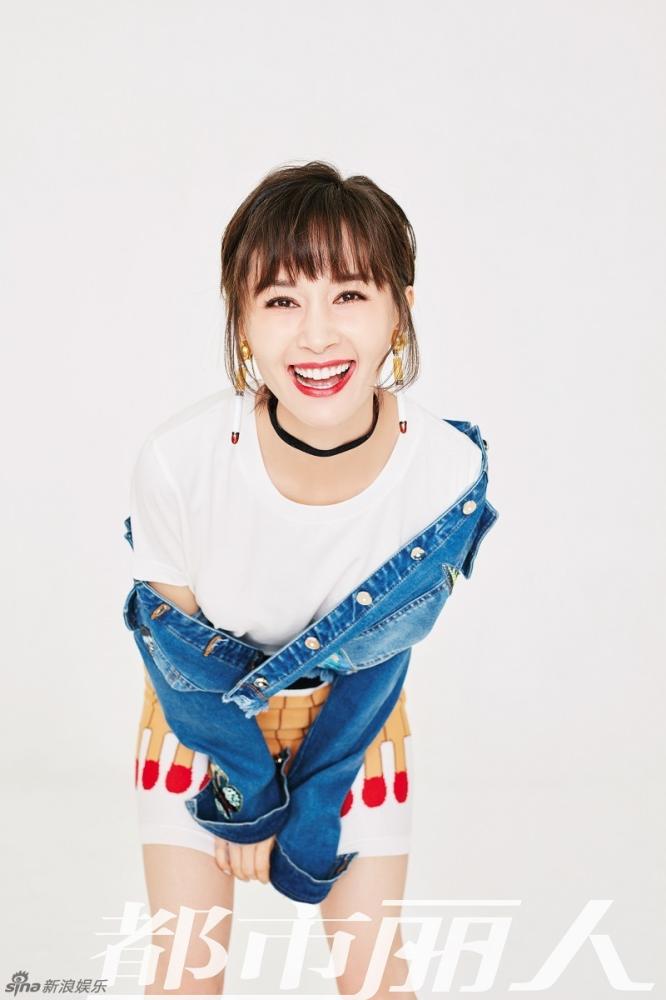 王子文杂志大片 可俏皮可温婉显双面本色-王子