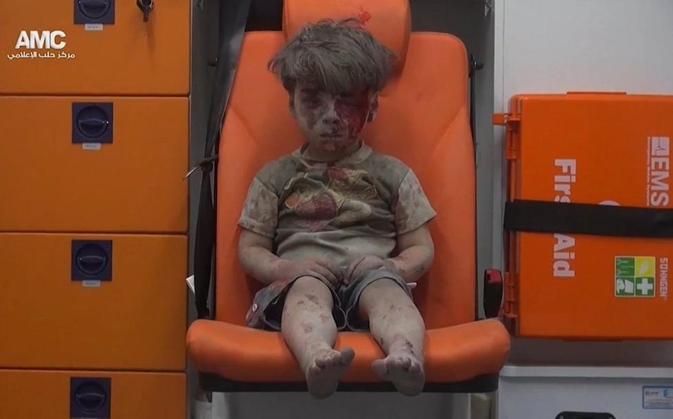 战火纷飞下 令人心碎的叙利亚孩子不只一个
