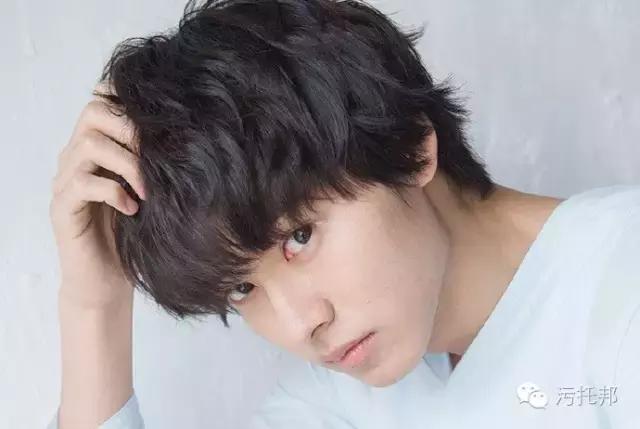 漫改小王子要成王？山崎贤人真的很忙~