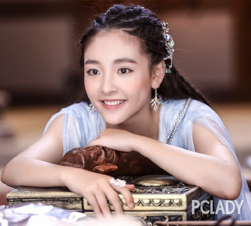 娜扎古装美翻天？ 吴倩的小清新妆容更讨喜