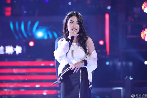 《新歌声》哈林神布局 那英被吓哭:太狠了