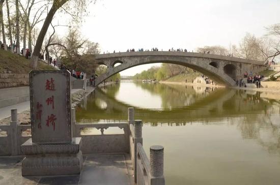 世界最长的跨海大桥主体贯通 中国桥梁有多牛？