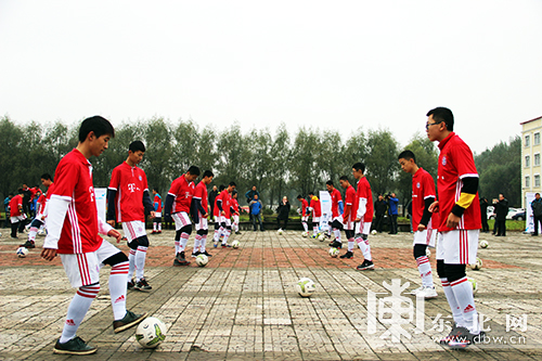 2016黑龙江省校园足球四级联赛举行总决赛
