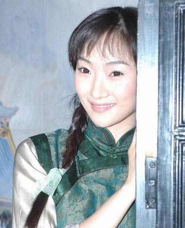 图揭80年代校花现状巩俐赵薇宝刀未老杨幂郑爽初露锋芒