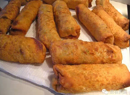外国厨师包“饺子”走红 网友：有一种中国菜只存在于外国