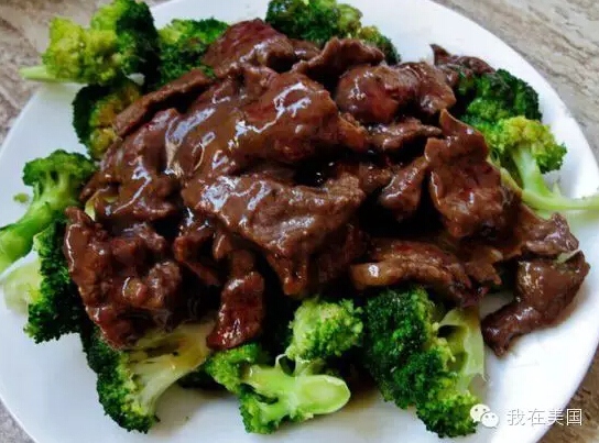 外国厨师包“饺子”走红 网友：有一种中国菜只存在于外国