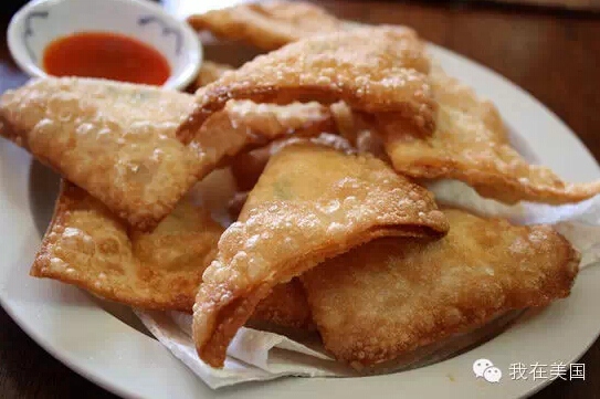 外国厨师包“饺子”走红 网友：有一种中国菜只存在于外国