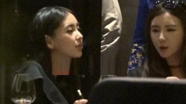 Angelababy参加聚会豪放抽烟 动作娴熟遭热议