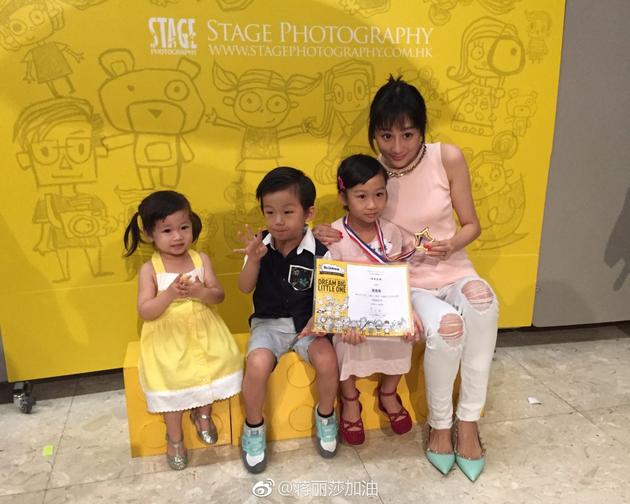 章子怡等多位明星关注北京幼儿园虐童事件 呼