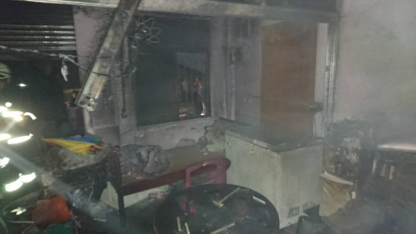 台湾男子酒后在家里纵火 致3岁儿子被烧死