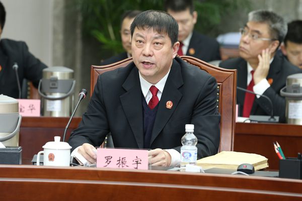 黑龙江省人大常委会副主任李显刚在省法院调研
