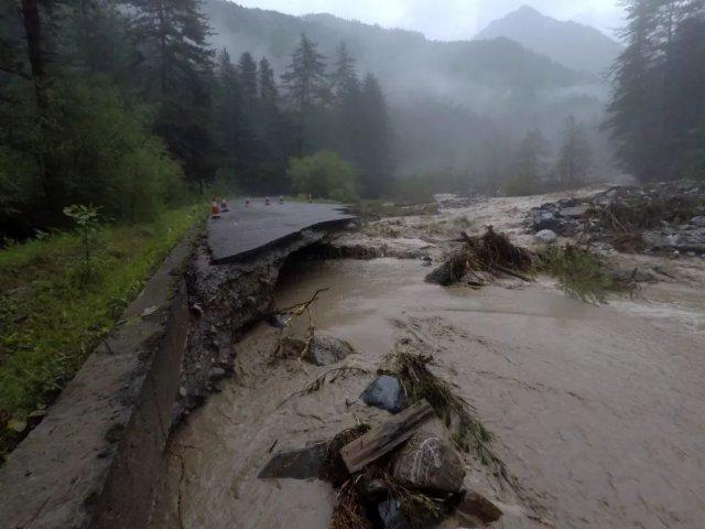九寨沟景区暂关闭 九寨沟景区暂关闭原因是什