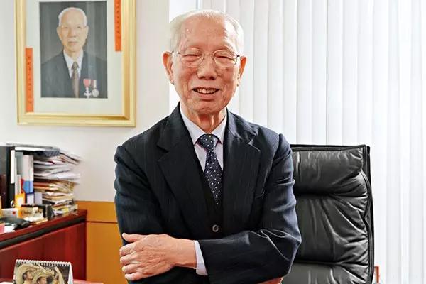 香港慈善家田家炳辞世,1995年起在常设立两处
