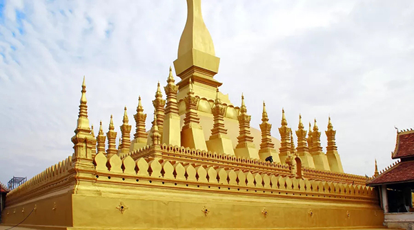 老挝是于中南半岛北部的内陆国家,北邻中国,南接柬埔寨,东临越南,西北图片