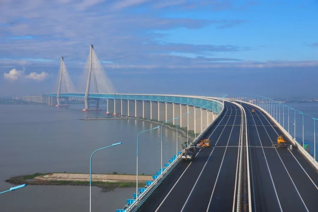 东北网 东北网国内 地方新闻   7月1日上午   沪苏通大桥正式通车