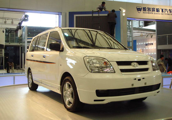 哈飞汽车进军mpv市场首款新车hf8