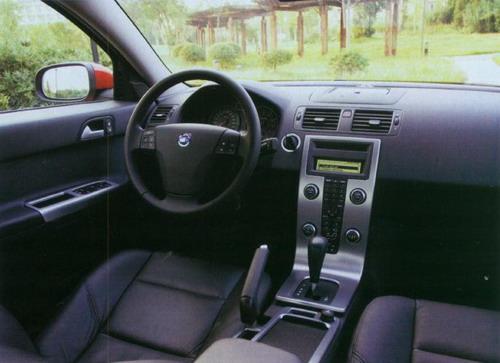 长安沃尔沃s40内饰图片