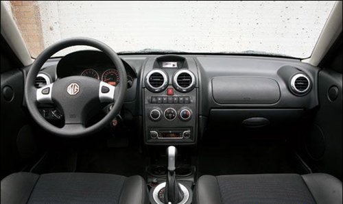 挑战你的运动神经 试驾南汽名爵mg3 sw