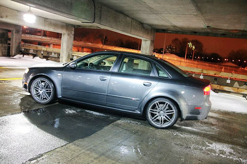 心跳加速--试驾奥迪08款rs4高性能轿车