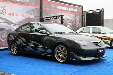海马3改装巡展中展示的海马3改装车