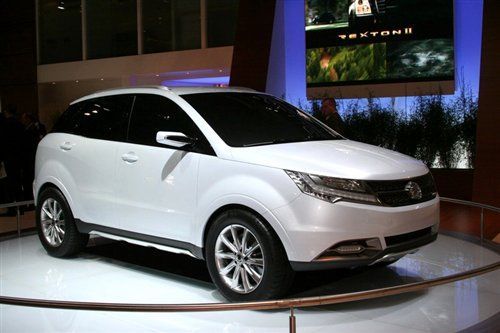 双龙c200全新suv亮相巴黎