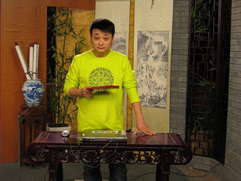 小么哥准备节目 "拉呱" "小么哥"="火"!