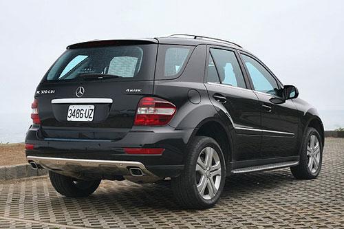 山谷中的一片云 试梅赛德斯-奔驰ml320 cdi