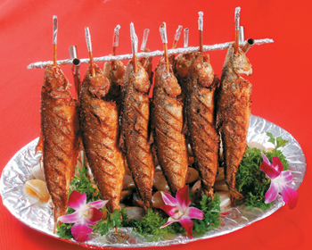 揭秘农贸市场里的小把戏