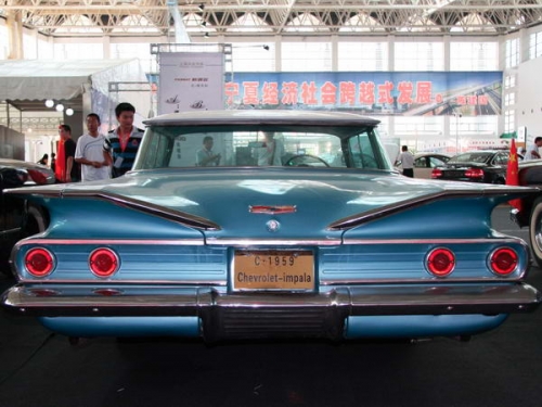 传奇老爷车图解1959年的雪佛兰英帕拉图