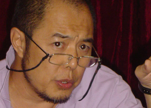 张铁林当考民被评太凶了 偏偏题怪题问哭男考死-张铁林|考民|艺术