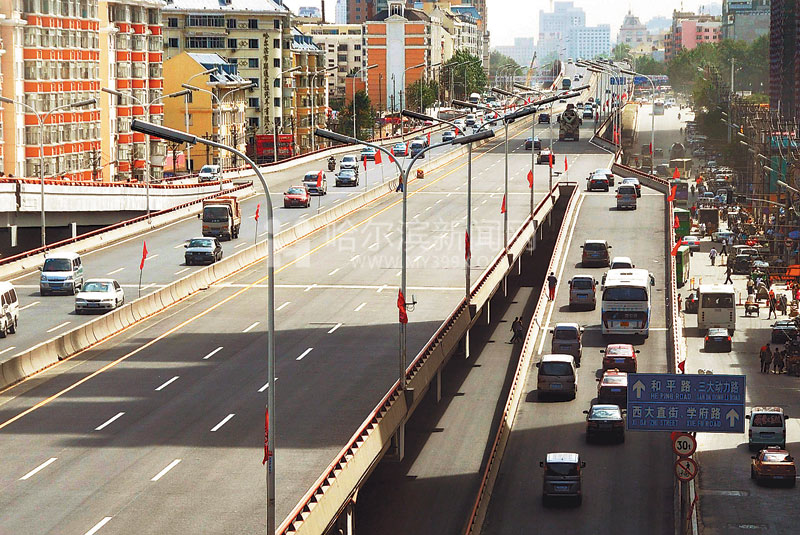哈尔滨西二环高架桥今日15时全线恢复通车