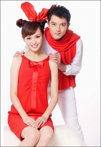 胡歌刘诗诗贾乃亮李小璐 盘点默契甜蜜荧幕情侣