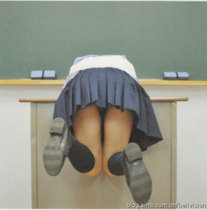 日本男女生露骨性教育(图)