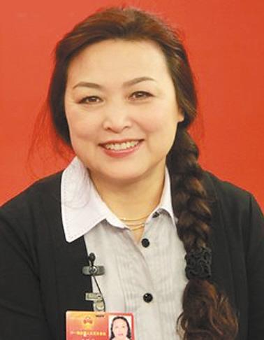 全国人大代表,长城汽车总裁王凤英