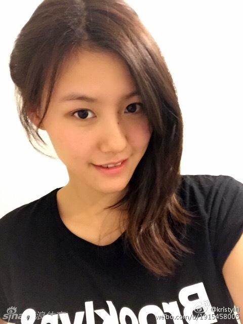 游泳美女刘湘惊艳 被誉泳坛新女神