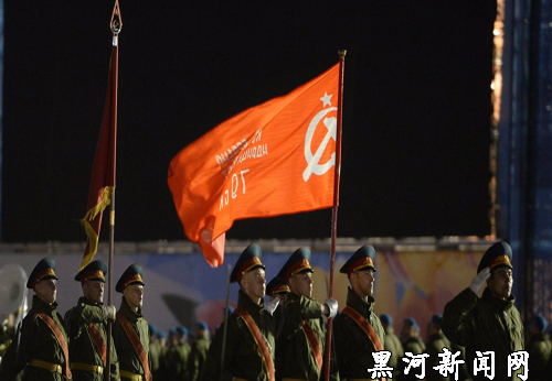 布市升起胜利旗帜复制品