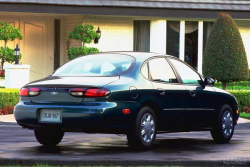 石油危机下临危受命 福特金牛座30年历史回顾