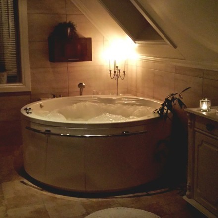 花瓣香氛鸳鸯浴 唯美浪漫大浴缸