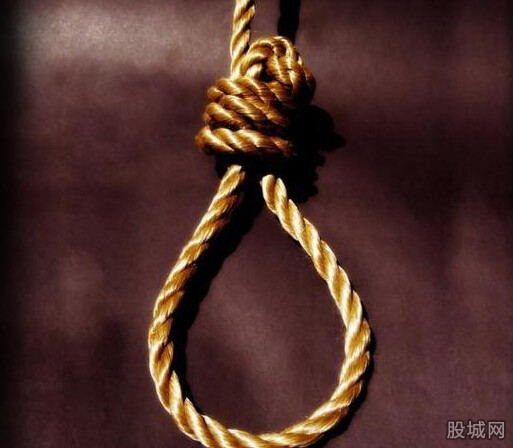 女儿跳楼母亲自缢 原因是什么?