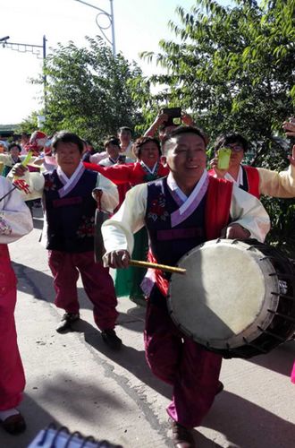 ϰ����ǡ���Լ�����ӱ�