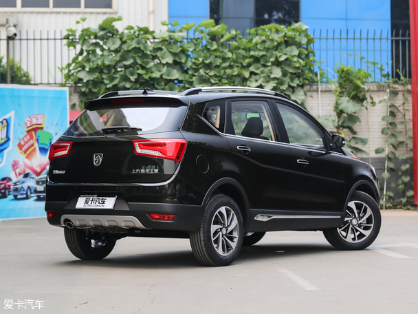 宝骏560车型正式上市 售价为7.68万起