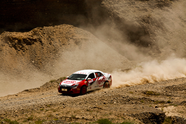 中国拉力赛张掖站比亚迪秦夺混动组别冠军