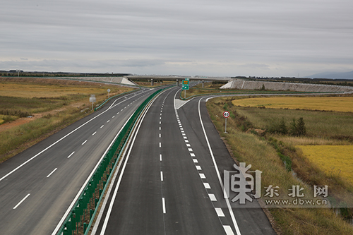 黑龙江省建黑高速公路前哨至黑瞎子岛段