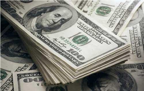 悲伤的故事!男子买彩票被女友误扔后中671万