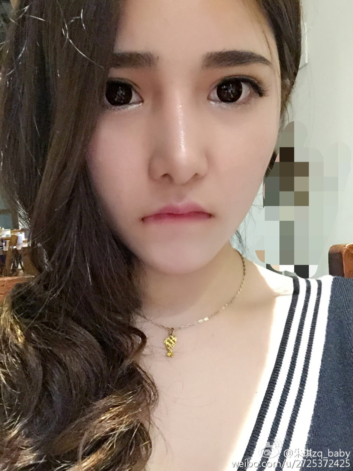 理工校花性感私房写真 天使面容魔鬼身材